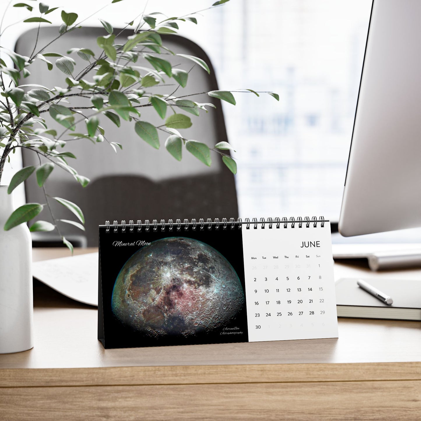 Simplex Desk Calendar (2025 grid) Astrophotography by AstronoBoa